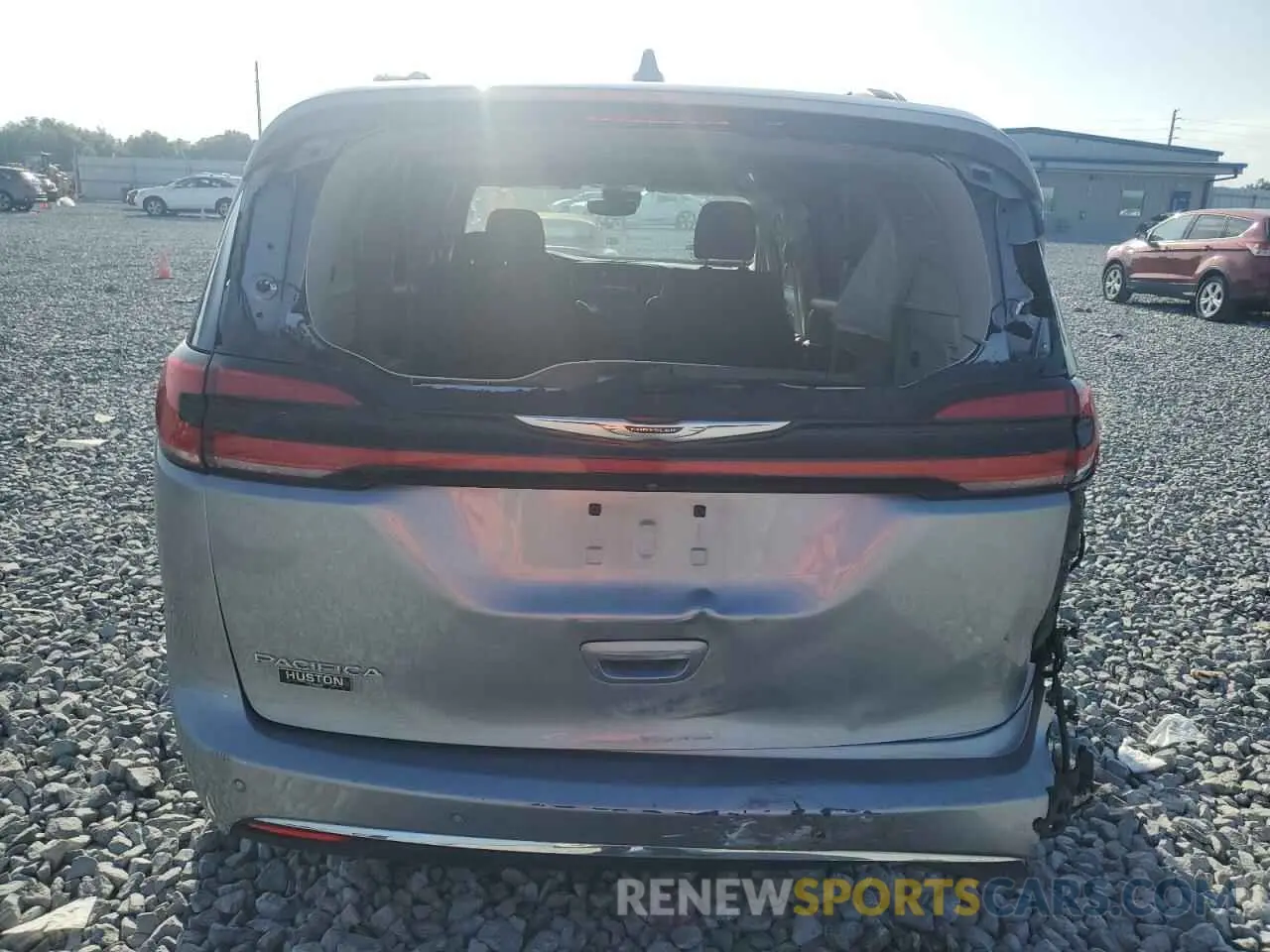 6 Photograph of a damaged car 2C4RC1FG2MR529230 CHRYSLER PACIFICA 2021