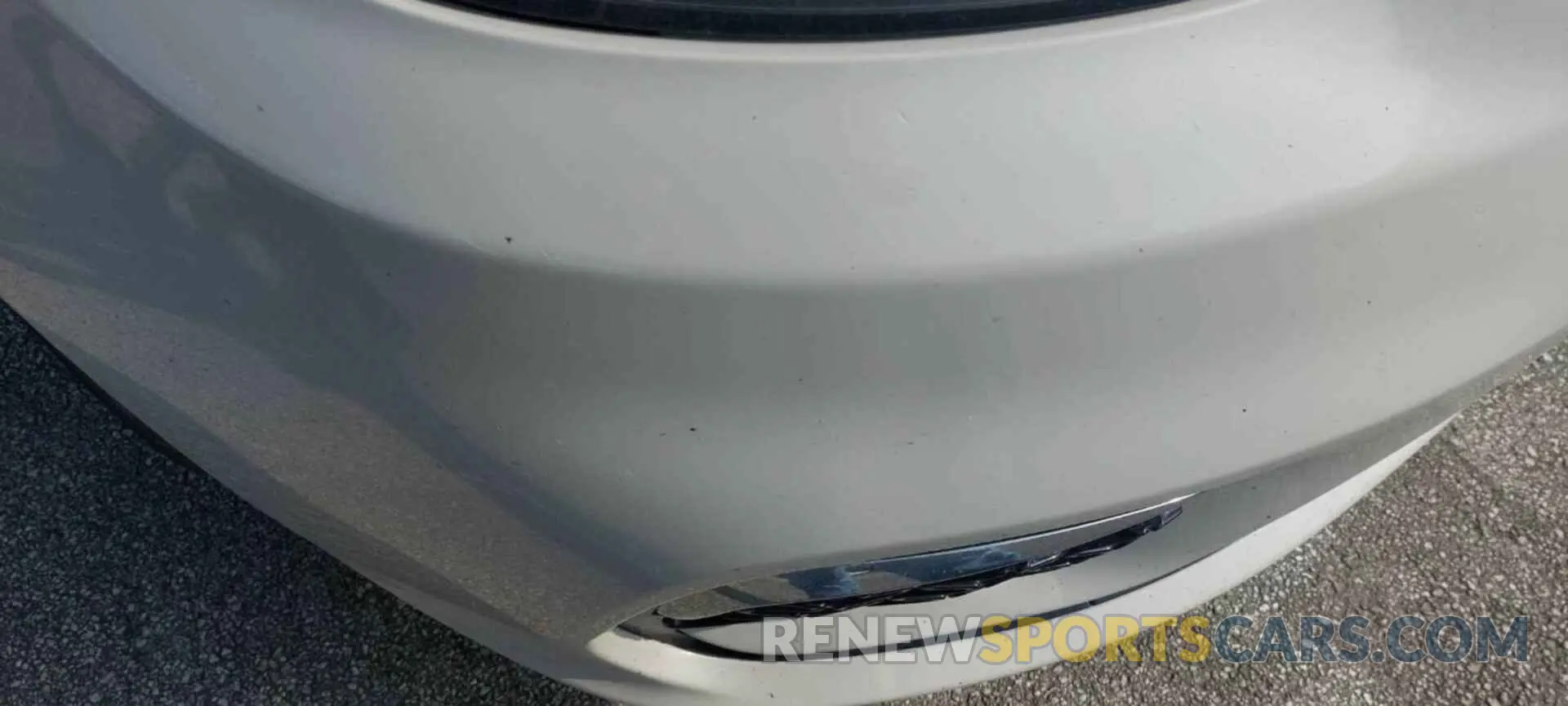 14 Photograph of a damaged car 2C4RC1FG5MR503463 CHRYSLER PACIFICA 2021