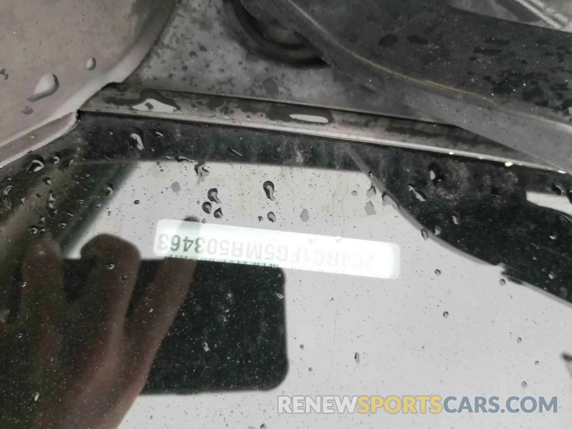 18 Photograph of a damaged car 2C4RC1FG5MR503463 CHRYSLER PACIFICA 2021