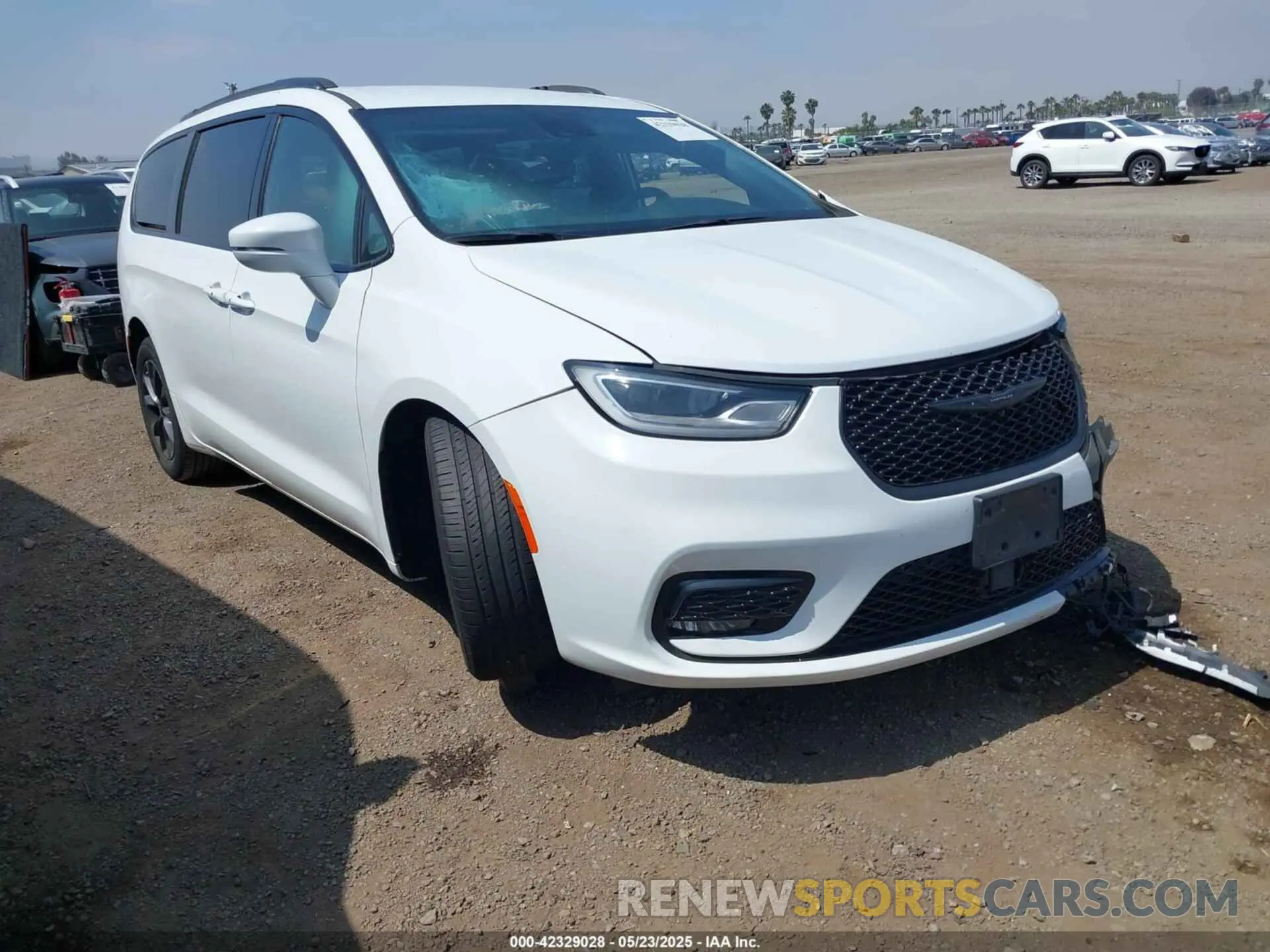 1 Photograph of a damaged car 2C4RC1FG7MR605587 CHRYSLER PACIFICA 2021
