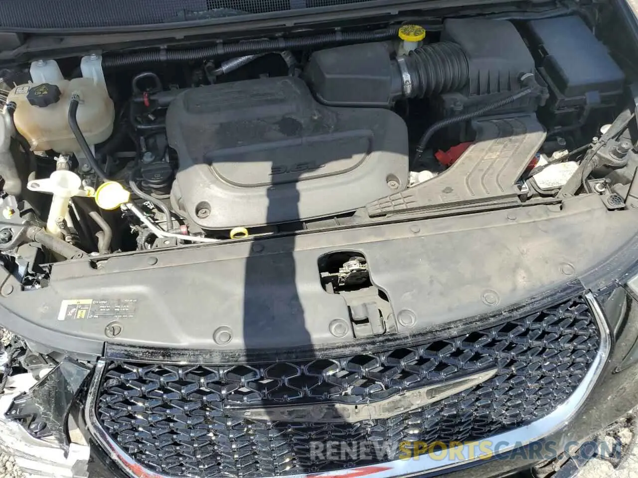 12 Photograph of a damaged car 2C4RC1FG8MR535372 CHRYSLER PACIFICA 2021