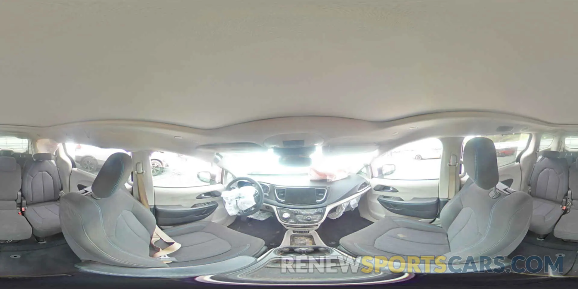 16 Photograph of a damaged car 2C4RC1FGXMR550164 CHRYSLER PACIFICA 2021