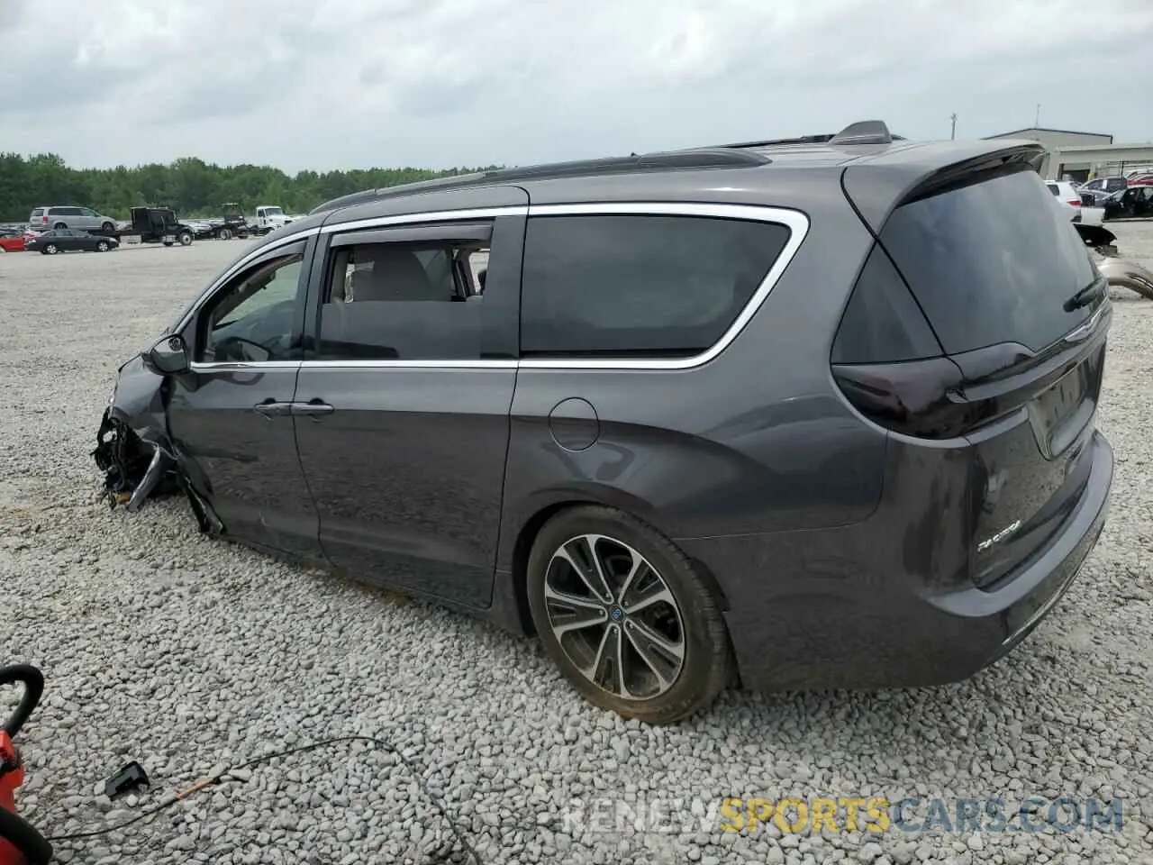 2 Photograph of a damaged car 2C4RC1FGXMR550164 CHRYSLER PACIFICA 2021