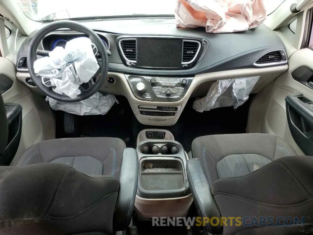 8 Photograph of a damaged car 2C4RC1FGXMR550164 CHRYSLER PACIFICA 2021