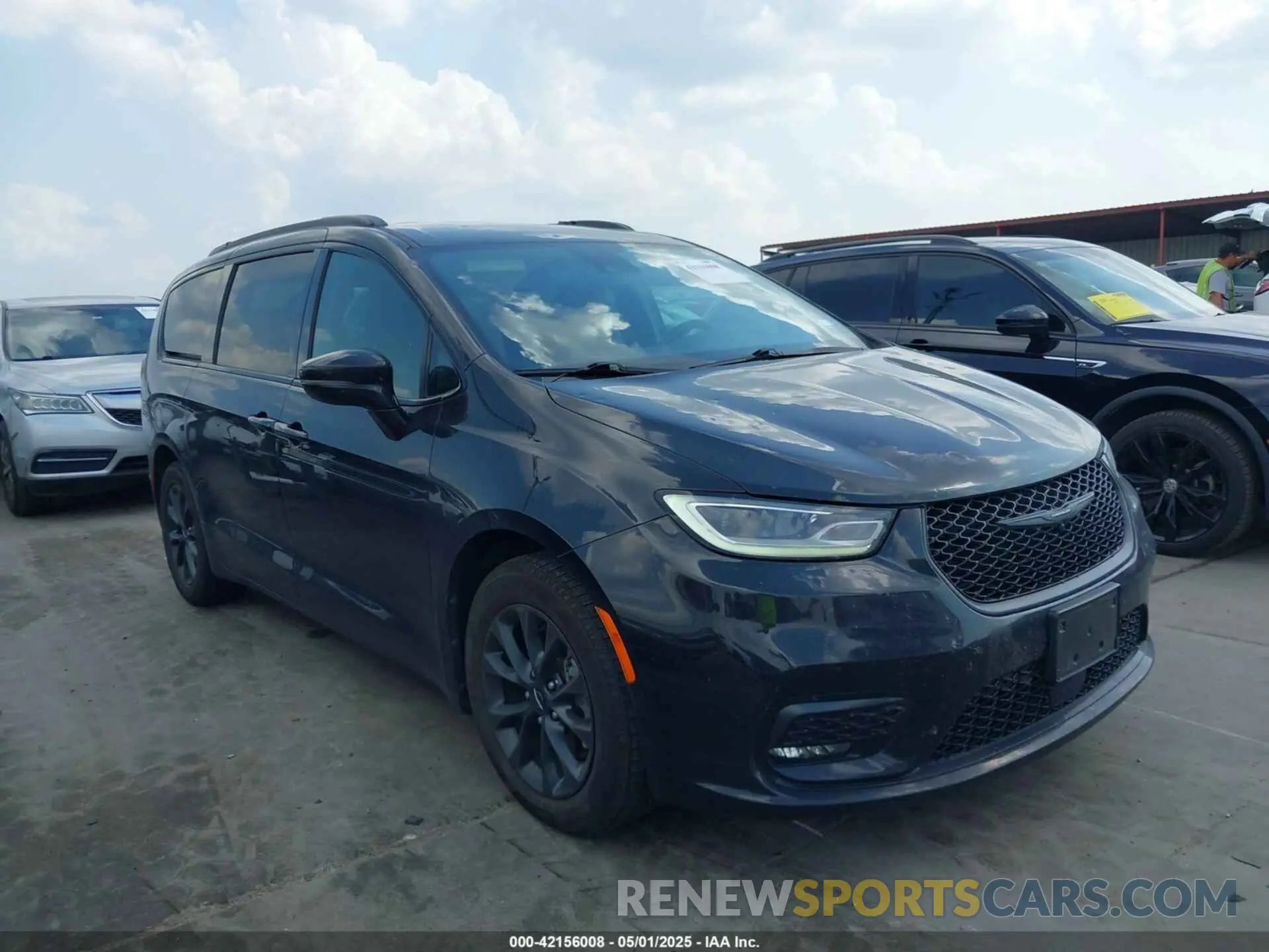 1 Photograph of a damaged car 2C4RC1FGXMR567840 CHRYSLER PACIFICA 2021