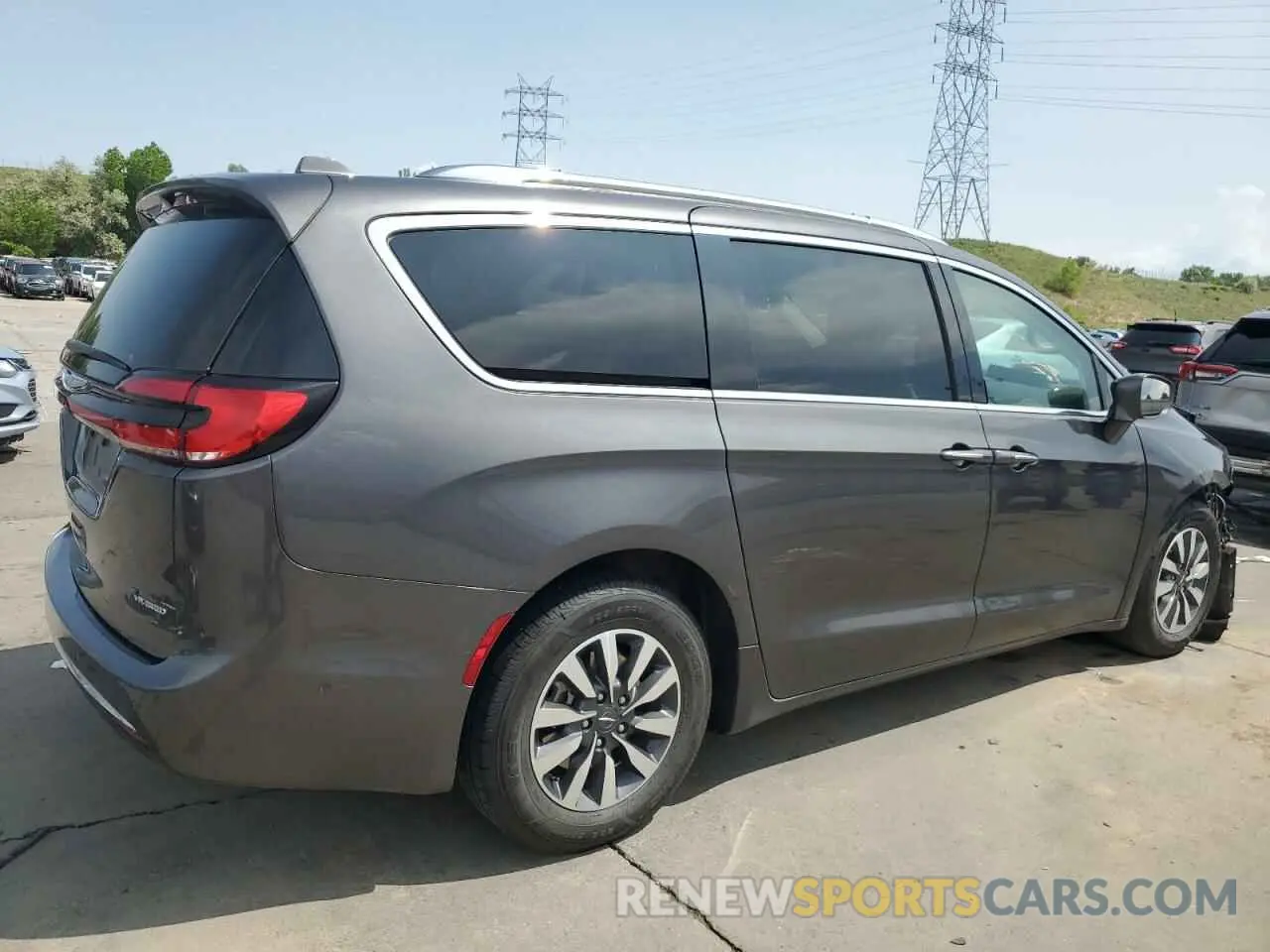 3 Photograph of a damaged car 2C4RC1L70MR599183 CHRYSLER PACIFICA 2021
