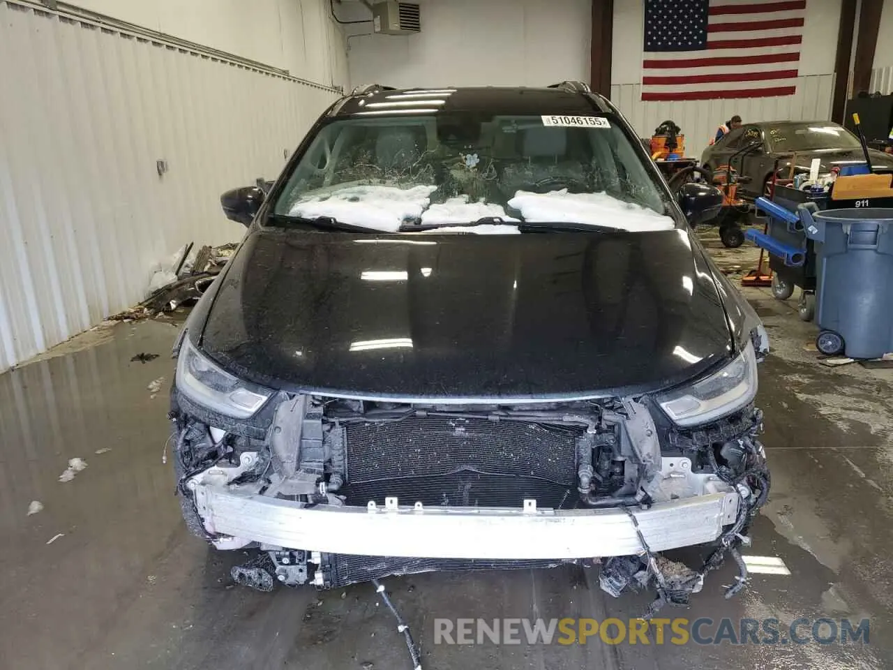 5 Photograph of a damaged car 2C4RC1L72MR577010 CHRYSLER PACIFICA 2021