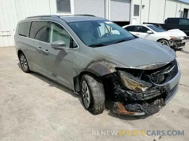 11 Photograph of a damaged car 2C4RC1L73MR603162 CHRYSLER PACIFICA 2021