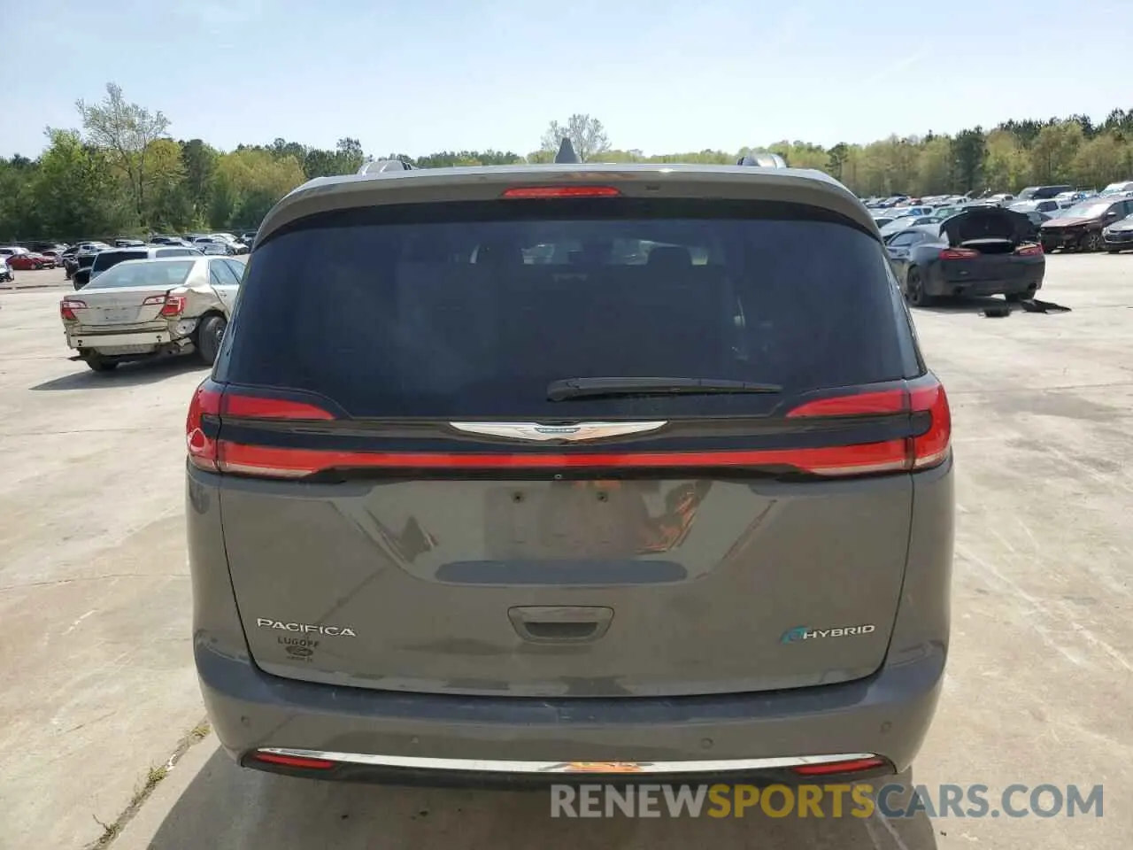 6 Photograph of a damaged car 2C4RC1L73MR603162 CHRYSLER PACIFICA 2021