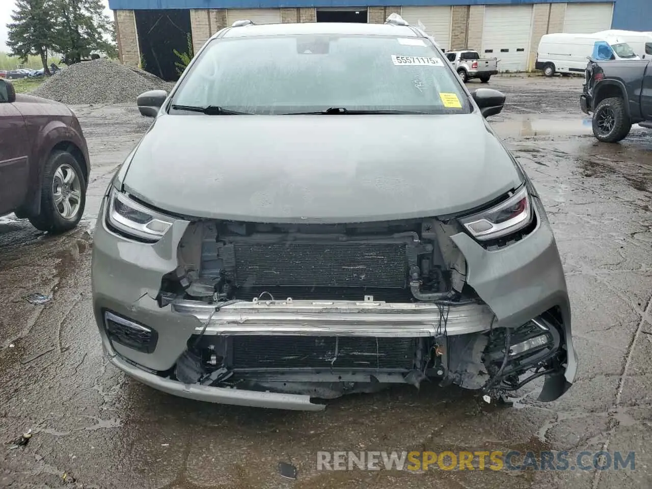 5 Photograph of a damaged car 2C4RC1L76MR596689 CHRYSLER PACIFICA 2021