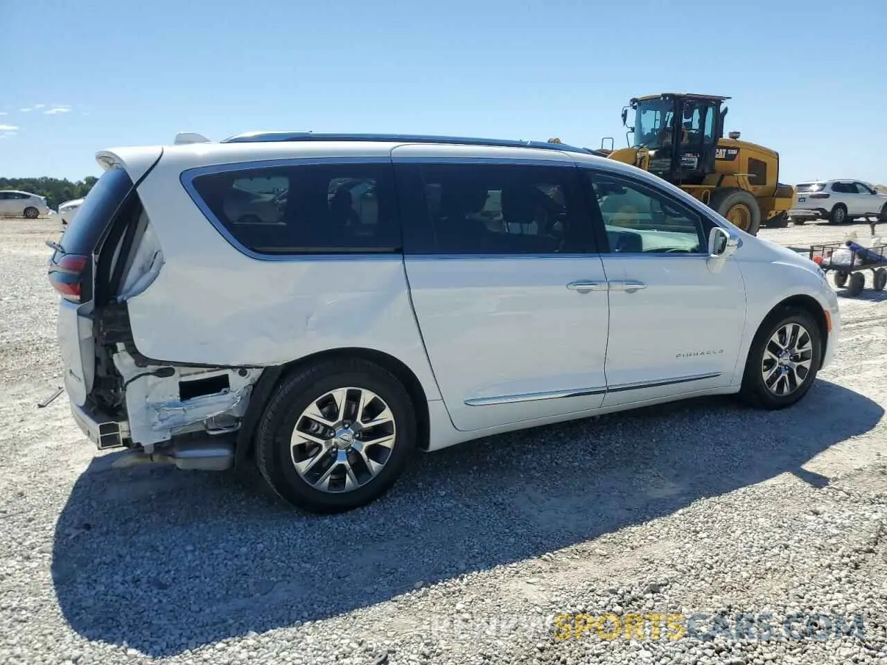 3 Photograph of a damaged car 2C4RC1N71MR500187 CHRYSLER PACIFICA 2021