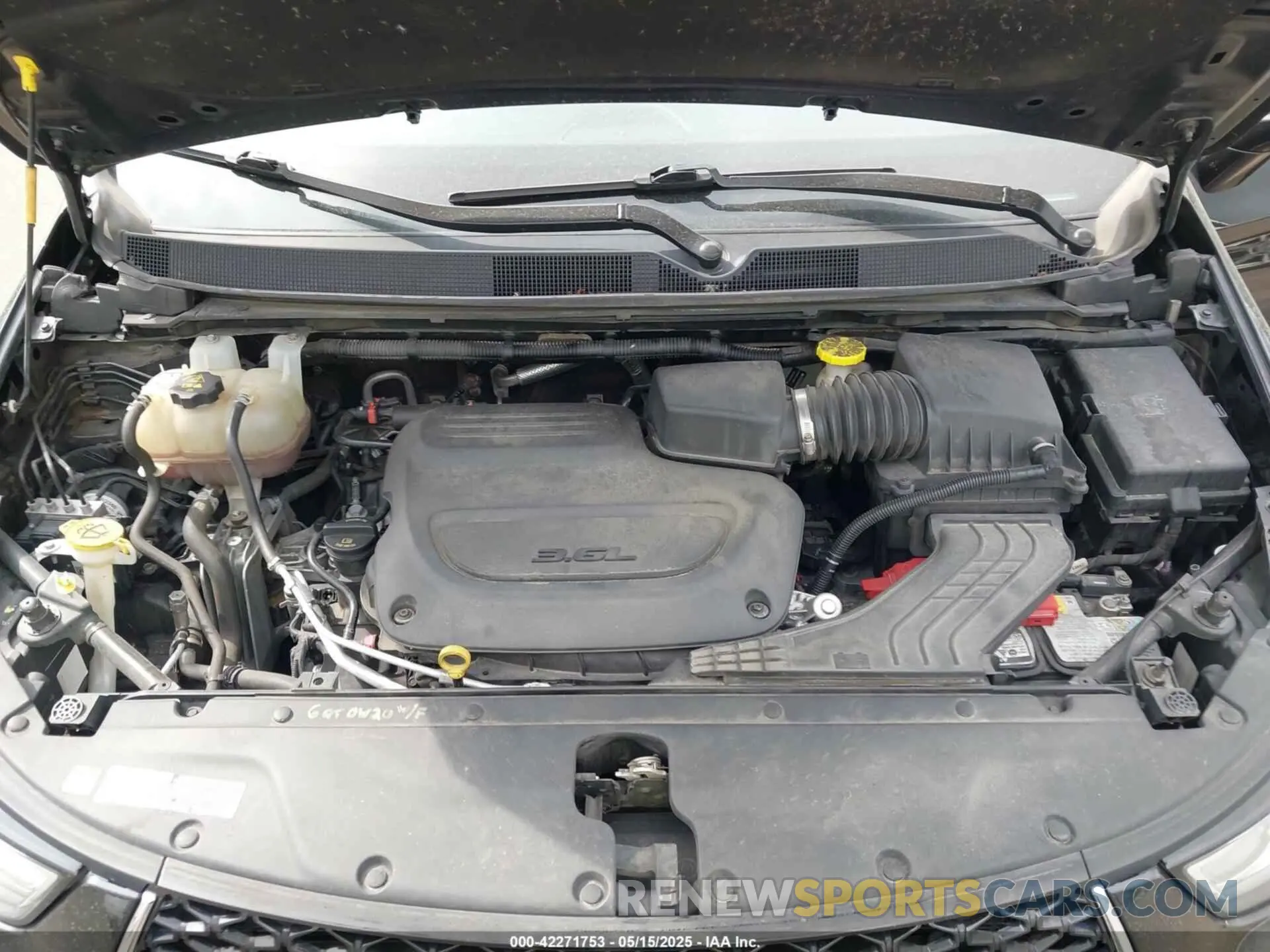 10 Photograph of a damaged car 2C4RC3BG4MR523141 CHRYSLER PACIFICA 2021