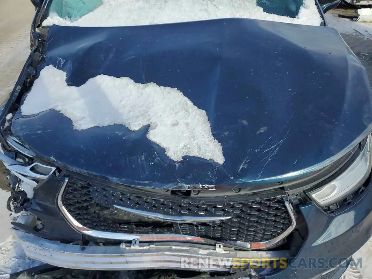 12 Photograph of a damaged car 2C4RC3BG5MR554690 CHRYSLER PACIFICA 2021