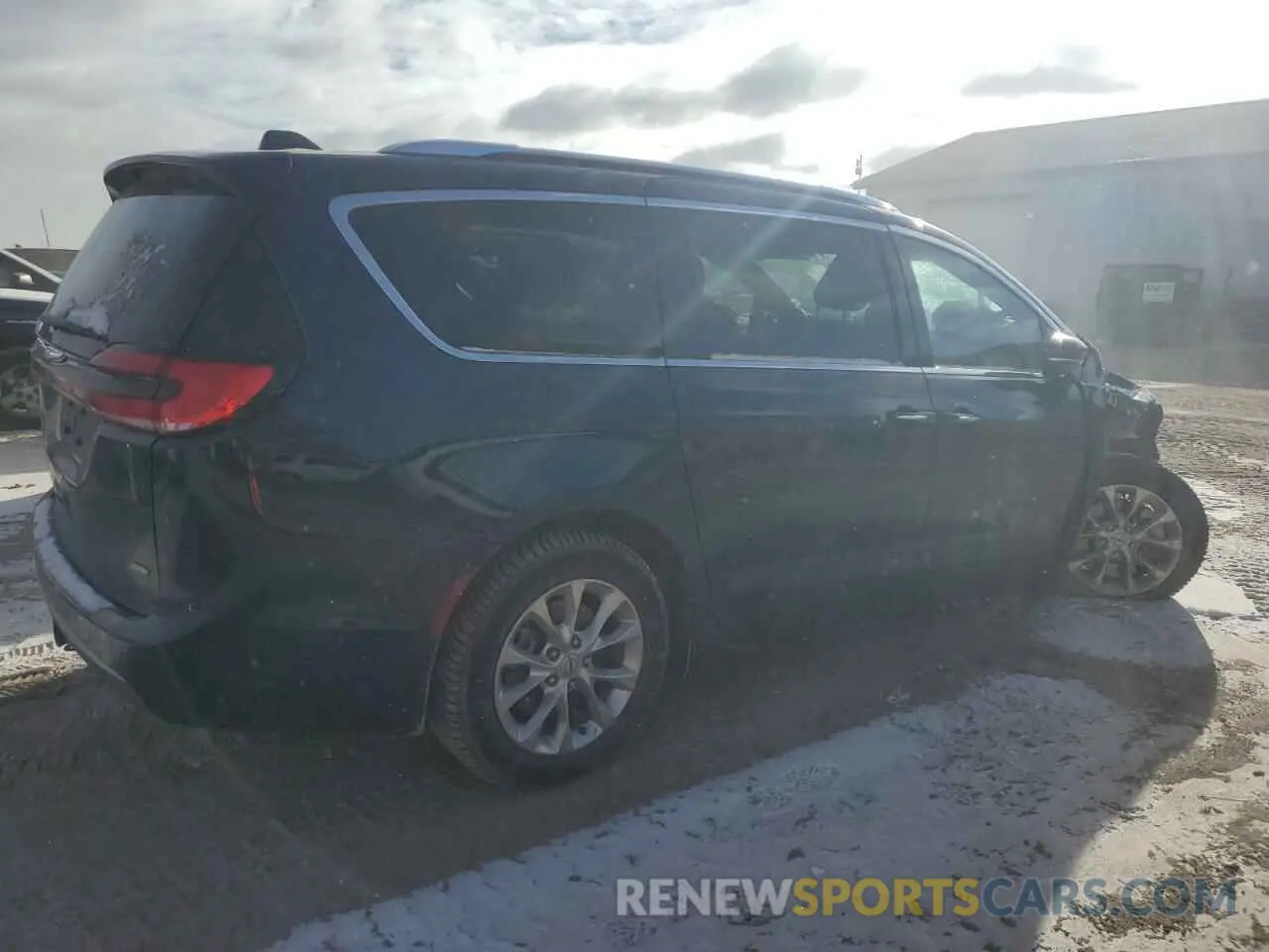 3 Photograph of a damaged car 2C4RC3BG5MR554690 CHRYSLER PACIFICA 2021