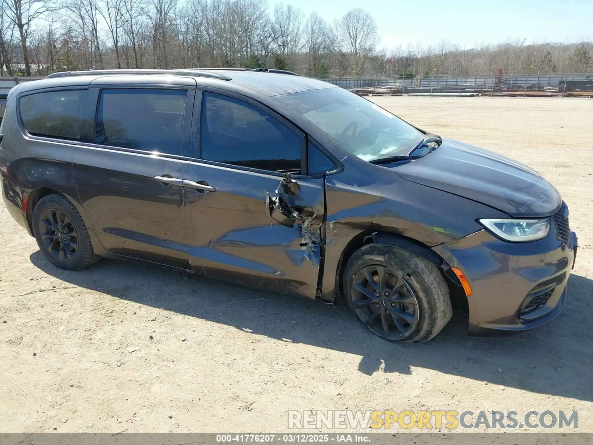 6 Photograph of a damaged car 2C4RC3FG1MR550842 CHRYSLER PACIFICA 2021