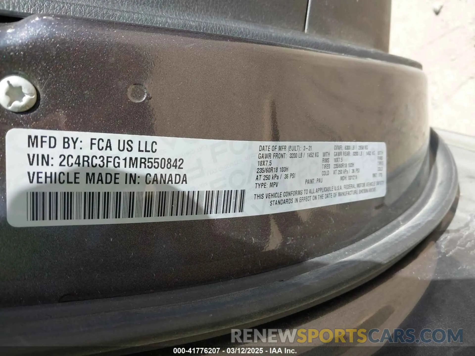 9 Photograph of a damaged car 2C4RC3FG1MR550842 CHRYSLER PACIFICA 2021