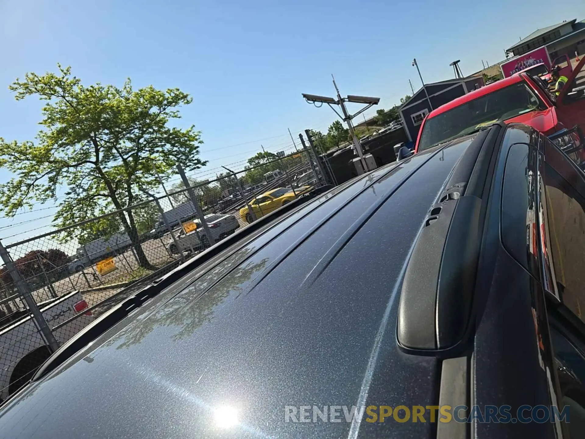 8 Photograph of a damaged car 2C4RC3FG3MR566024 CHRYSLER PACIFICA 2021