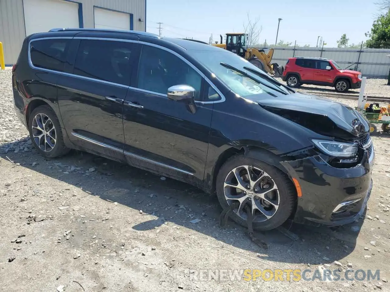 4 Photograph of a damaged car 2C4RC3GG3MR581931 CHRYSLER PACIFICA 2021