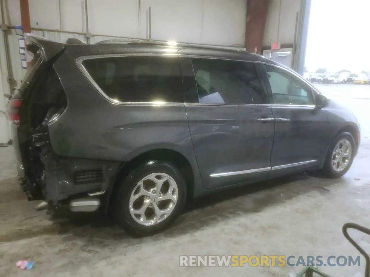 3 Photograph of a damaged car 2C4RC3GG7MR587036 CHRYSLER PACIFICA 2021