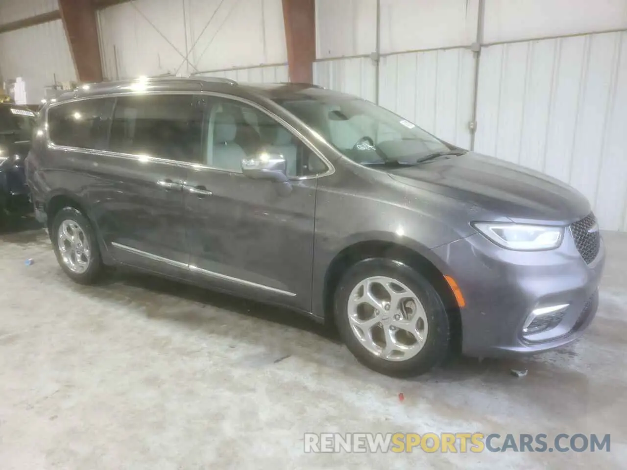 4 Photograph of a damaged car 2C4RC3GG7MR587036 CHRYSLER PACIFICA 2021