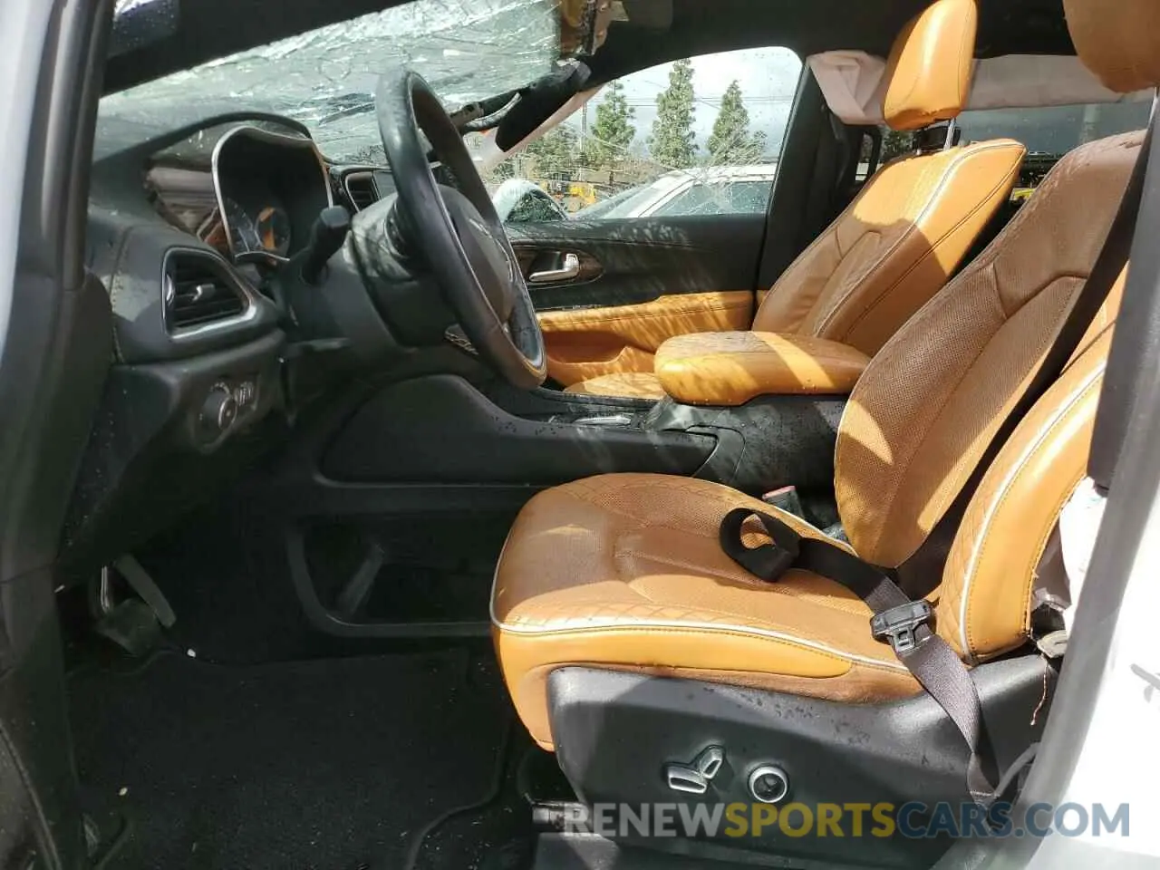 7 Photograph of a damaged car 2C4RC3PG7MR501627 CHRYSLER PACIFICA 2021