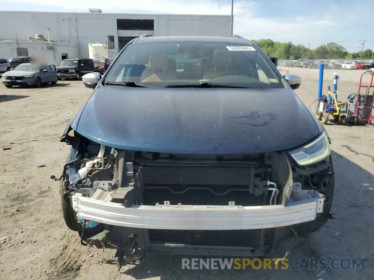 5 Photograph of a damaged car 2C4RC3PG8MR564476 CHRYSLER PACIFICA 2021