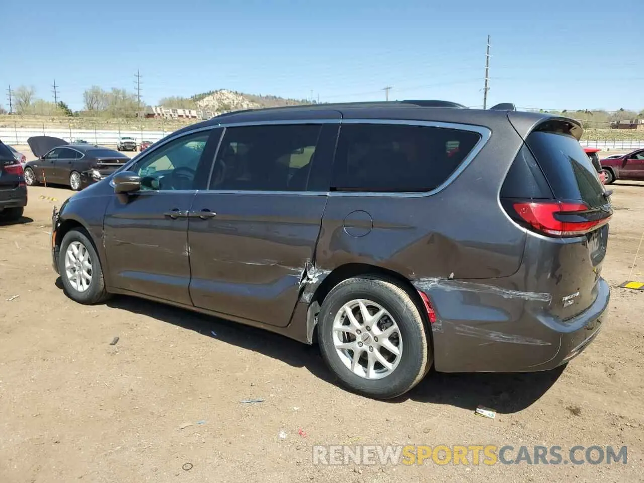 2 Photograph of a damaged car 2C4RC1BG0NR117301 CHRYSLER PACIFICA 2022