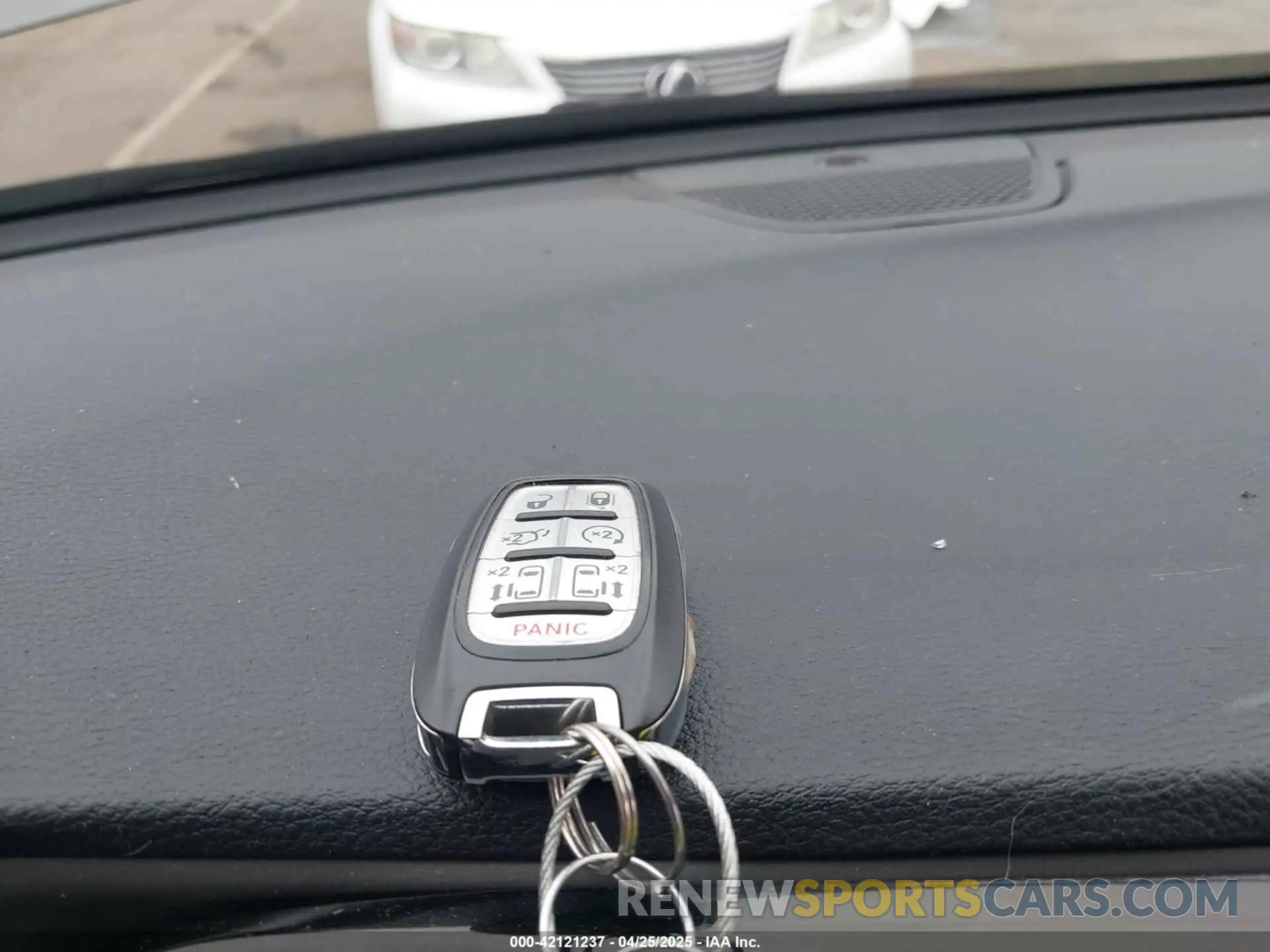 11 Photograph of a damaged car 2C4RC1BG0NR150377 CHRYSLER PACIFICA 2022