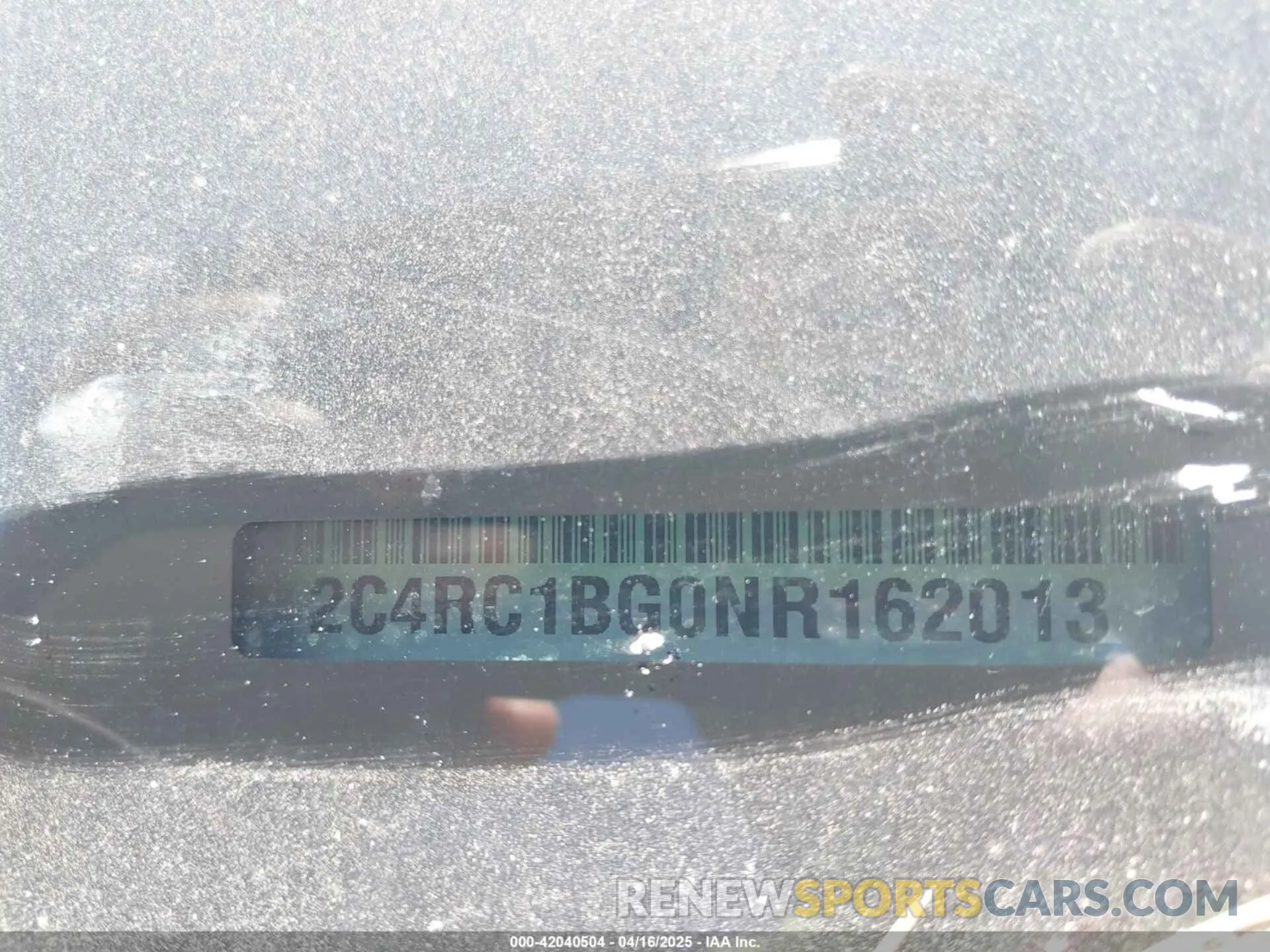 9 Photograph of a damaged car 2C4RC1BG0NR162013 CHRYSLER PACIFICA 2022