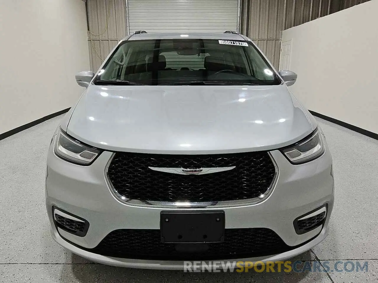 5 Photograph of a damaged car 2C4RC1BG0NR167373 CHRYSLER PACIFICA 2022