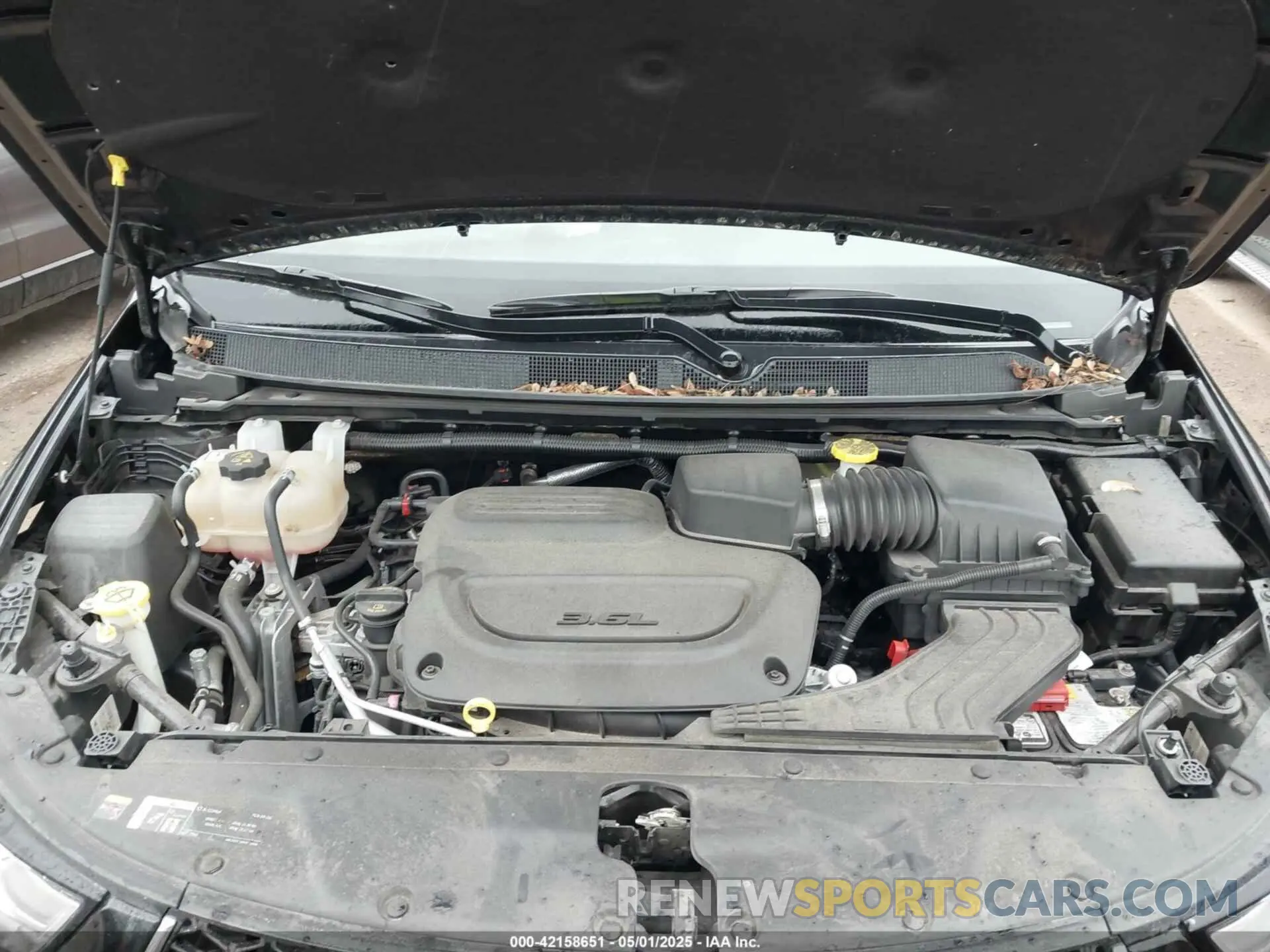 10 Photograph of a damaged car 2C4RC1BG3NR106311 CHRYSLER PACIFICA 2022