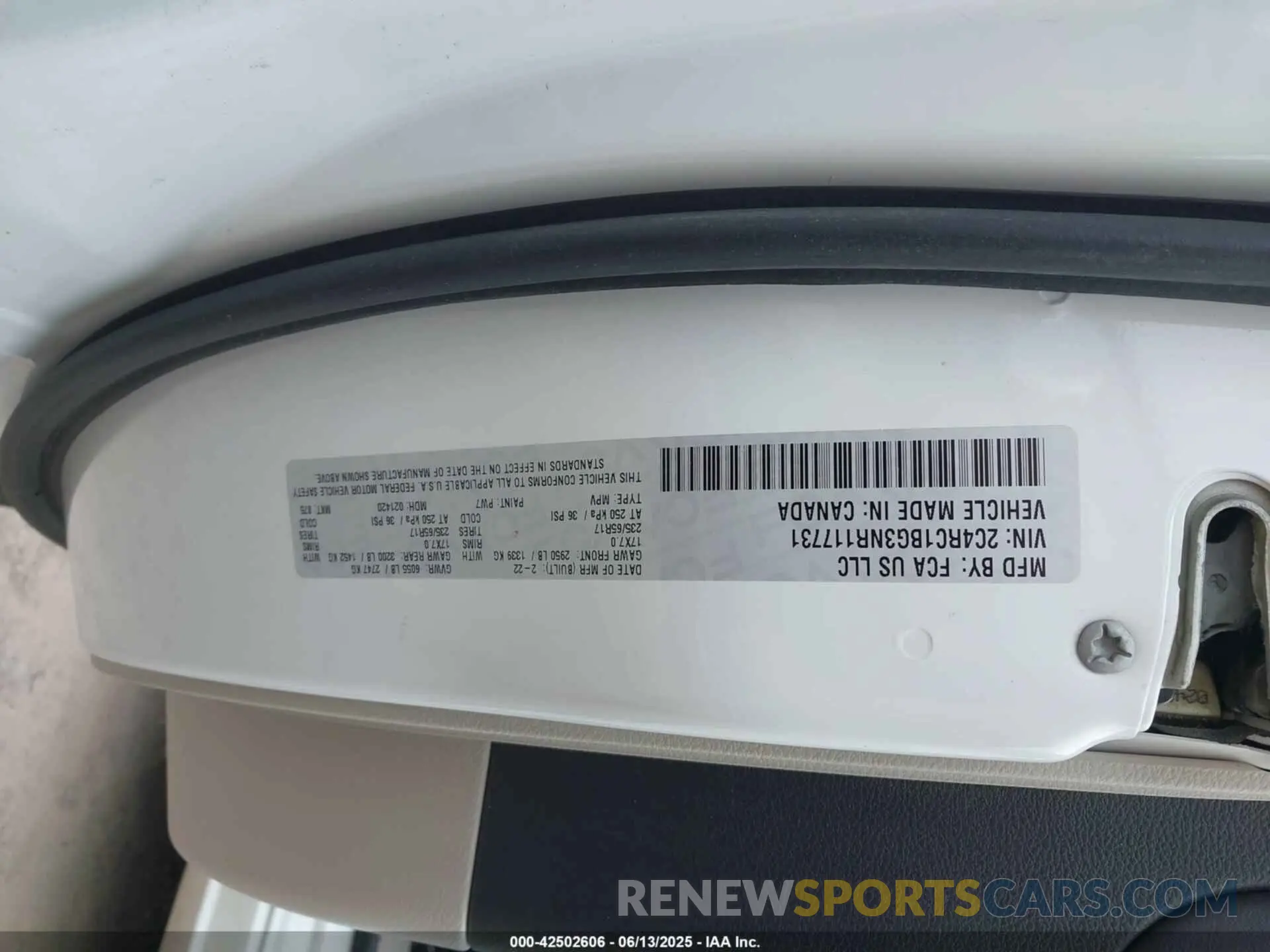 9 Photograph of a damaged car 2C4RC1BG3NR117731 CHRYSLER PACIFICA 2022