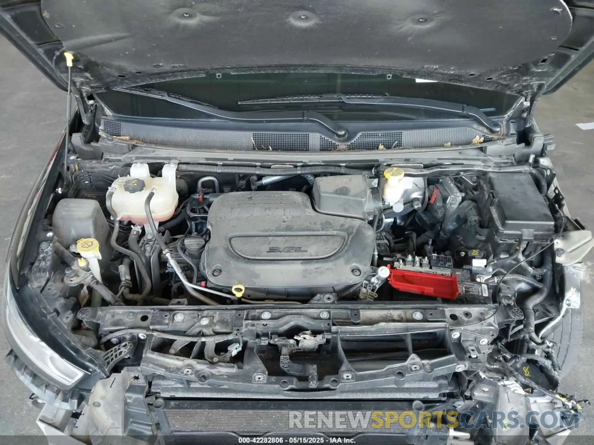 10 Photograph of a damaged car 2C4RC1BG3NR142192 CHRYSLER PACIFICA 2022