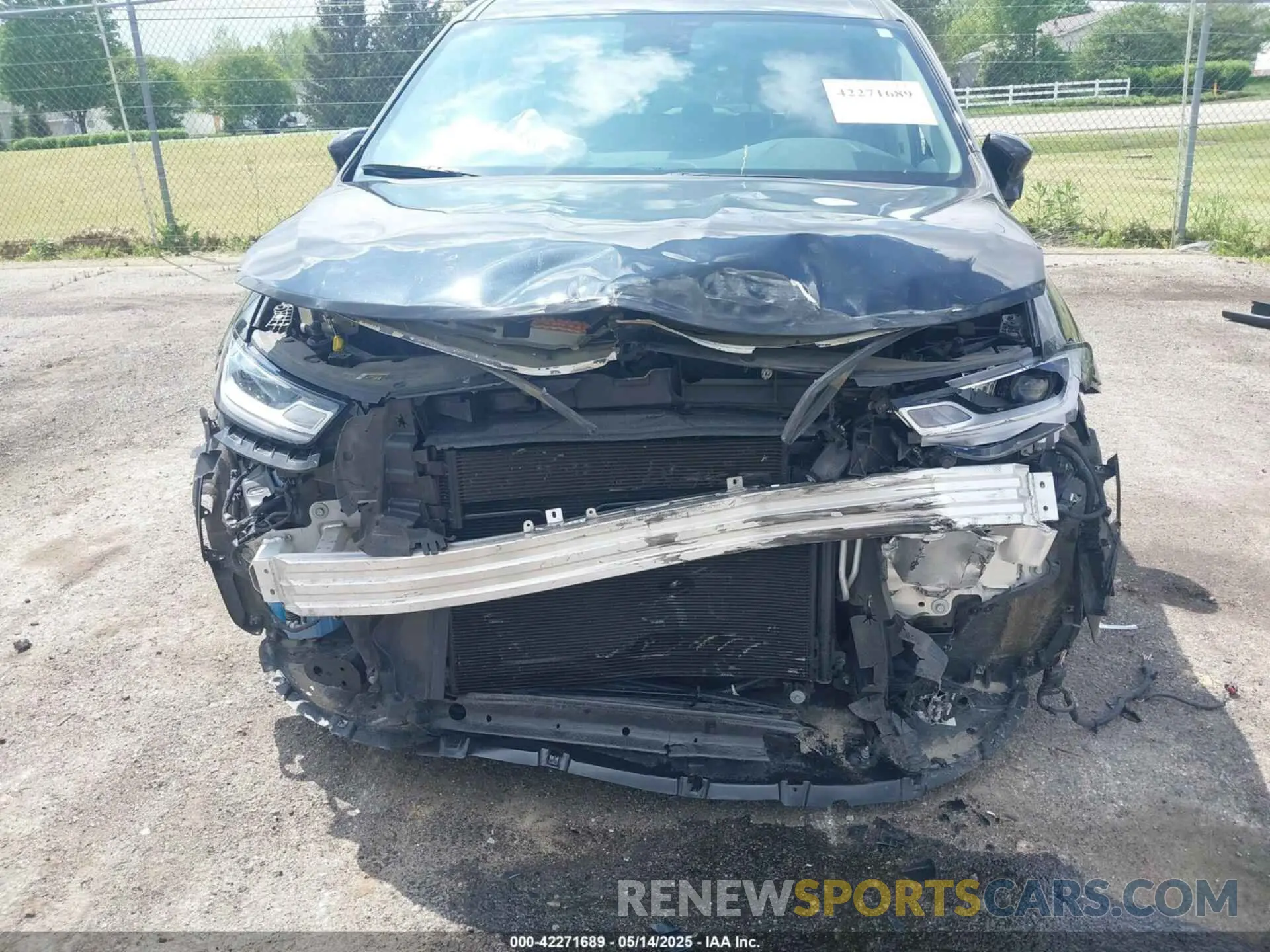 6 Photograph of a damaged car 2C4RC1BG3NR146081 CHRYSLER PACIFICA 2022