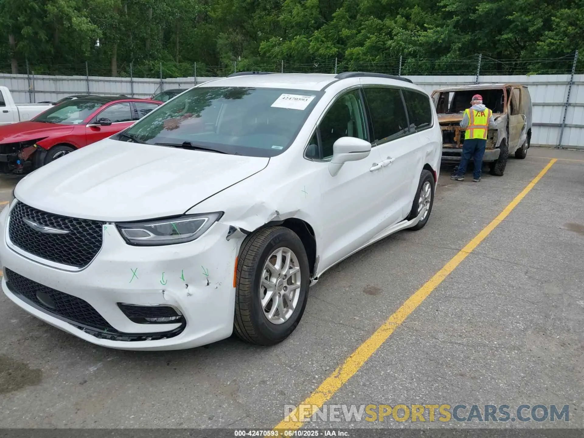 6 Photograph of a damaged car 2C4RC1BG3NR149675 CHRYSLER PACIFICA 2022
