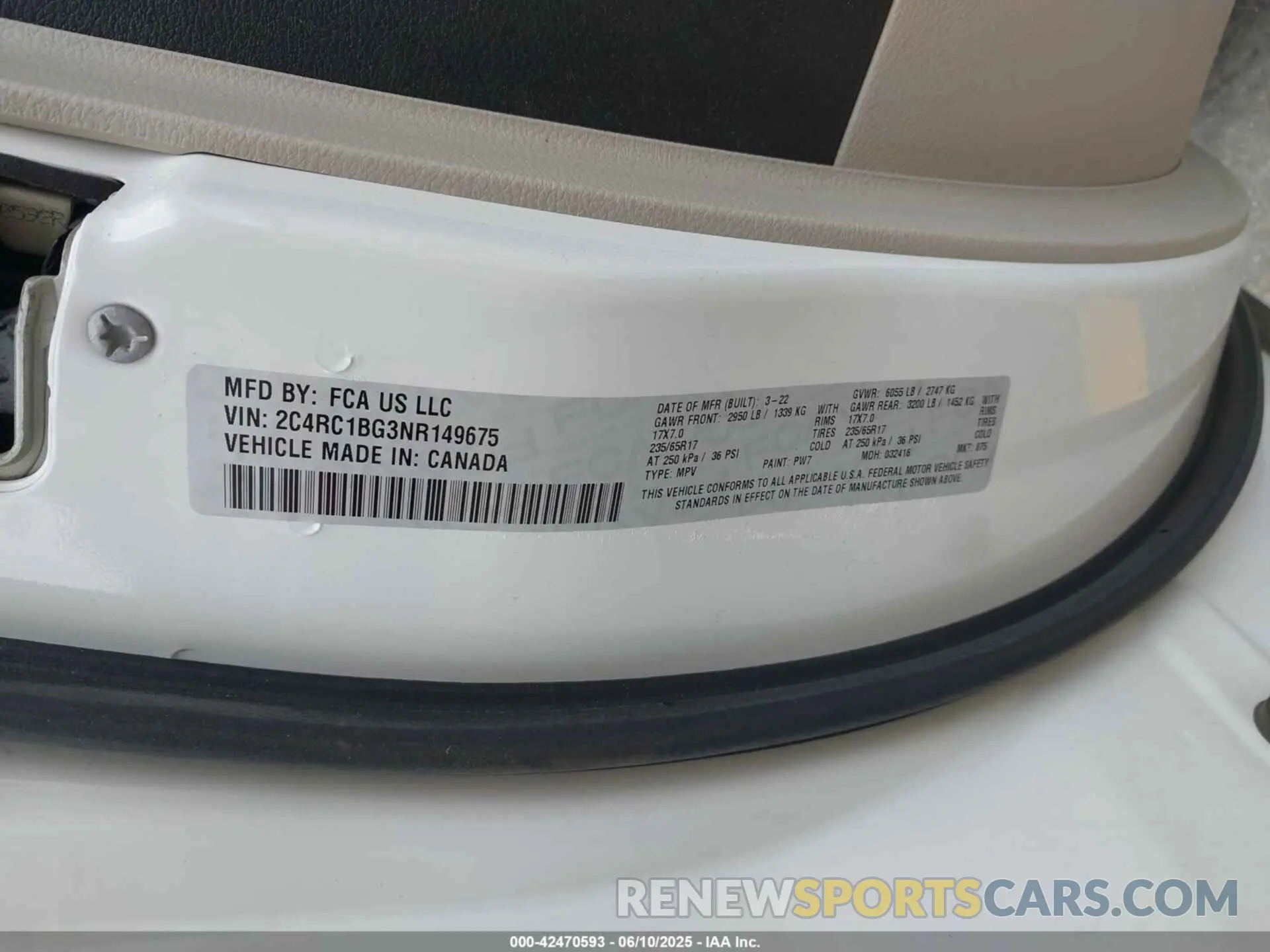 9 Photograph of a damaged car 2C4RC1BG3NR149675 CHRYSLER PACIFICA 2022