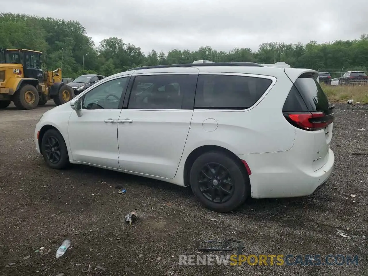 2 Photograph of a damaged car 2C4RC1BG3NR153581 CHRYSLER PACIFICA 2022