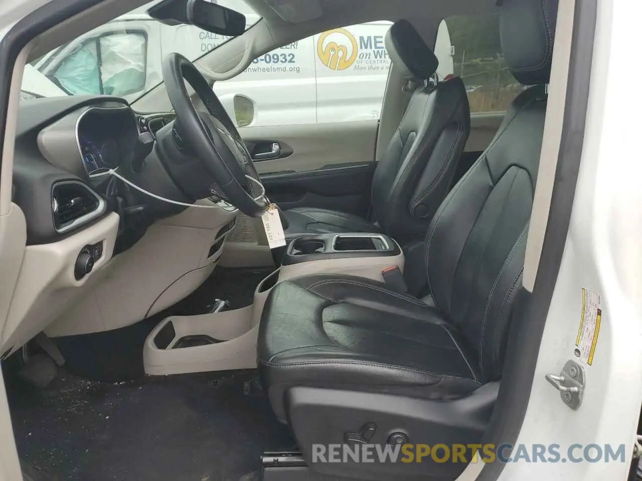 7 Photograph of a damaged car 2C4RC1BG3NR153581 CHRYSLER PACIFICA 2022