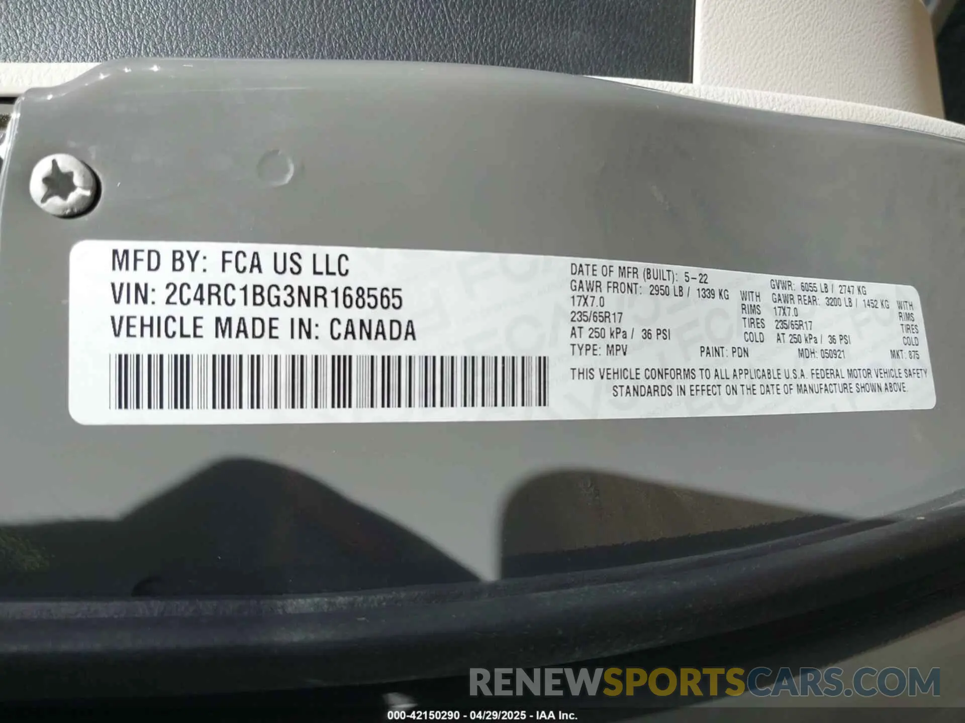 9 Photograph of a damaged car 2C4RC1BG3NR168565 CHRYSLER PACIFICA 2022