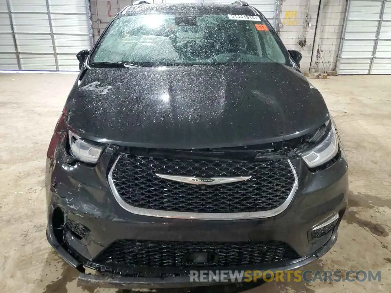 5 Photograph of a damaged car 2C4RC1BG3NR193398 CHRYSLER PACIFICA 2022