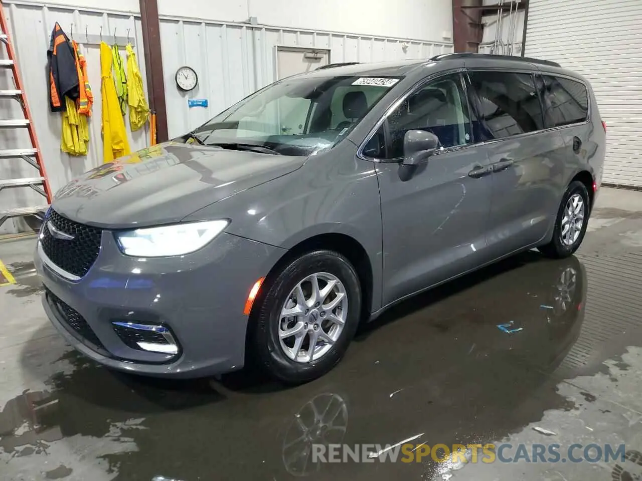 1 Photograph of a damaged car 2C4RC1BG3NR197645 CHRYSLER PACIFICA 2022