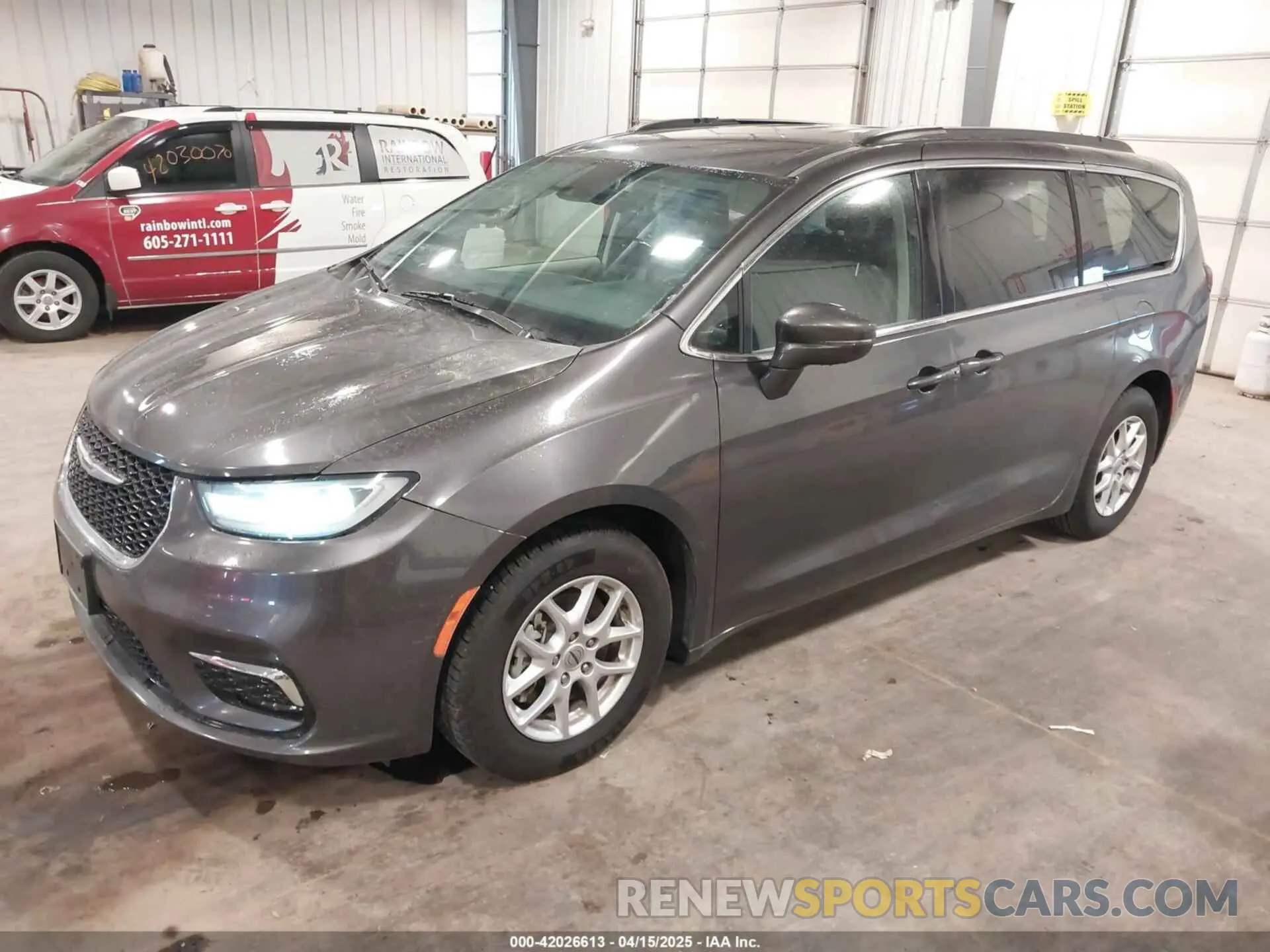 2 Photograph of a damaged car 2C4RC1BG4NR109475 CHRYSLER PACIFICA 2022
