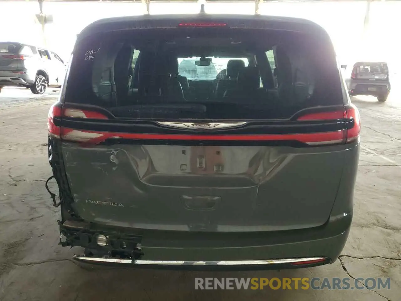 6 Photograph of a damaged car 2C4RC1BG4NR109539 CHRYSLER PACIFICA 2022