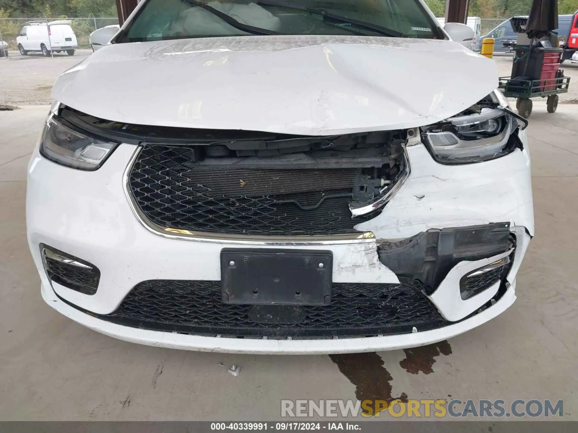 6 Photograph of a damaged car 2C4RC1BG4NR146722 CHRYSLER PACIFICA 2022