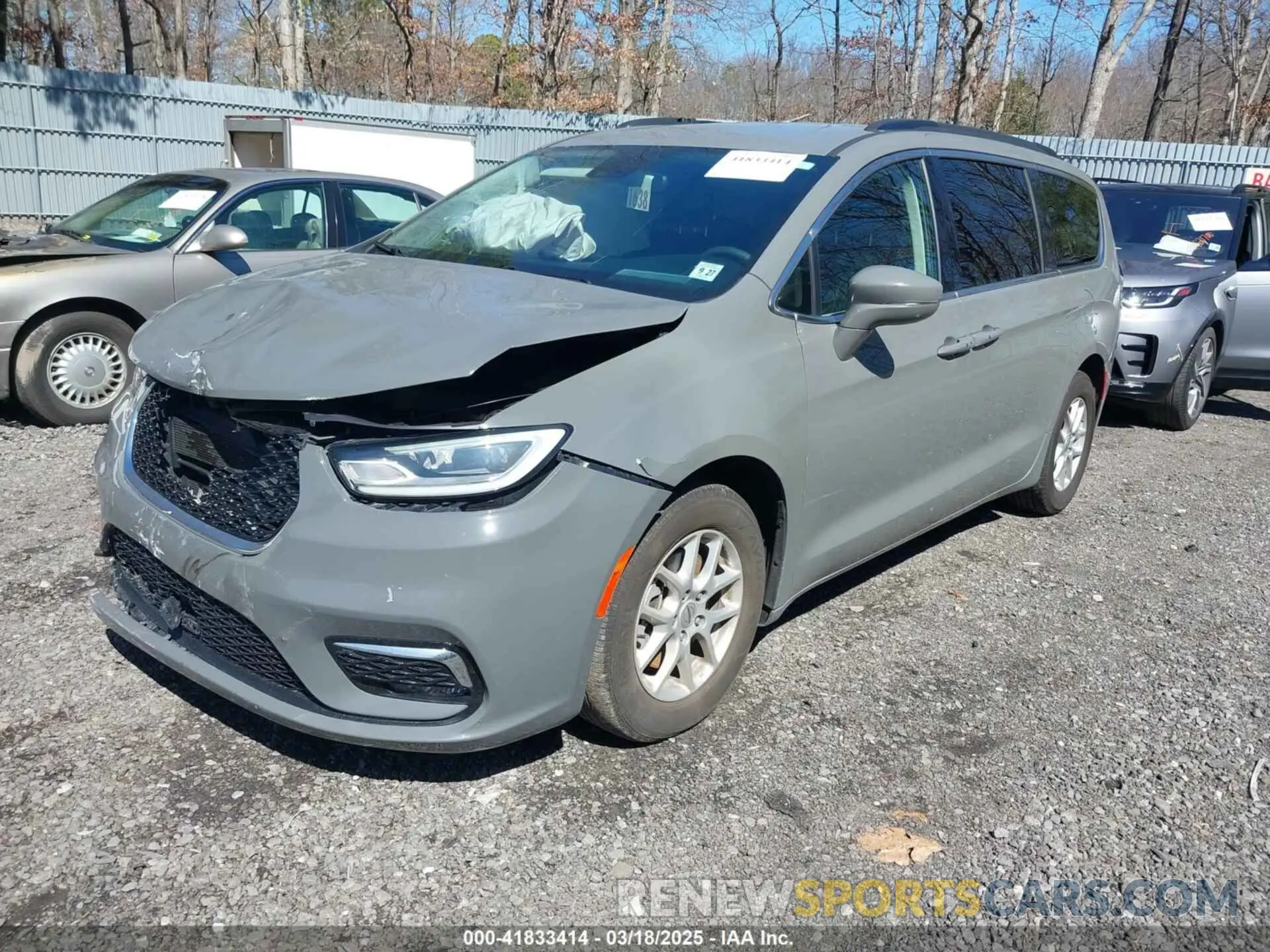 2 Photograph of a damaged car 2C4RC1BG4NR169501 CHRYSLER PACIFICA 2022