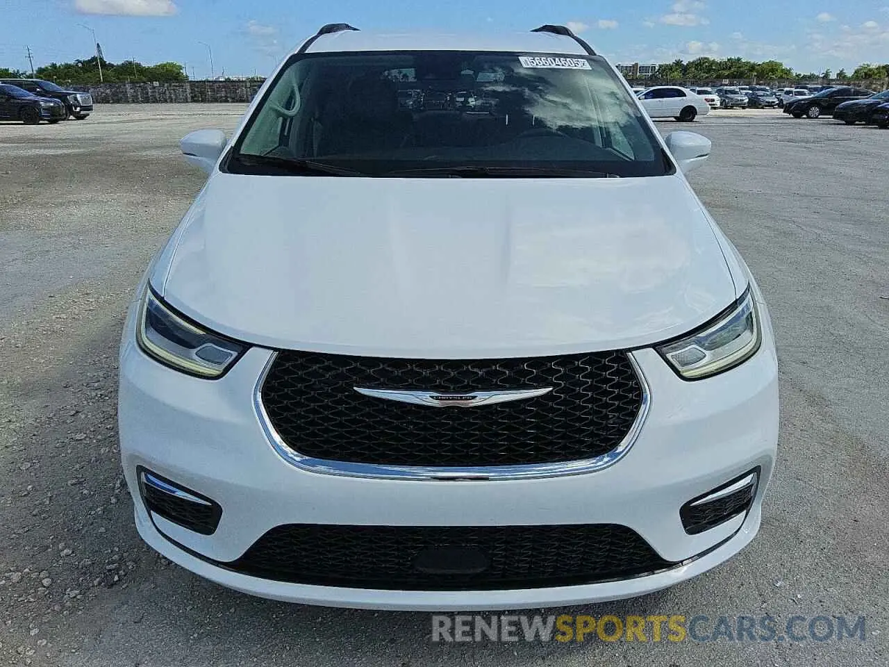 5 Photograph of a damaged car 2C4RC1BG5NR154294 CHRYSLER PACIFICA 2022