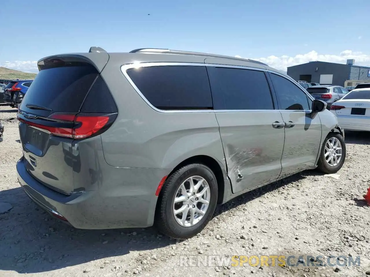 3 Photograph of a damaged car 2C4RC1BG5NR177204 CHRYSLER PACIFICA 2022