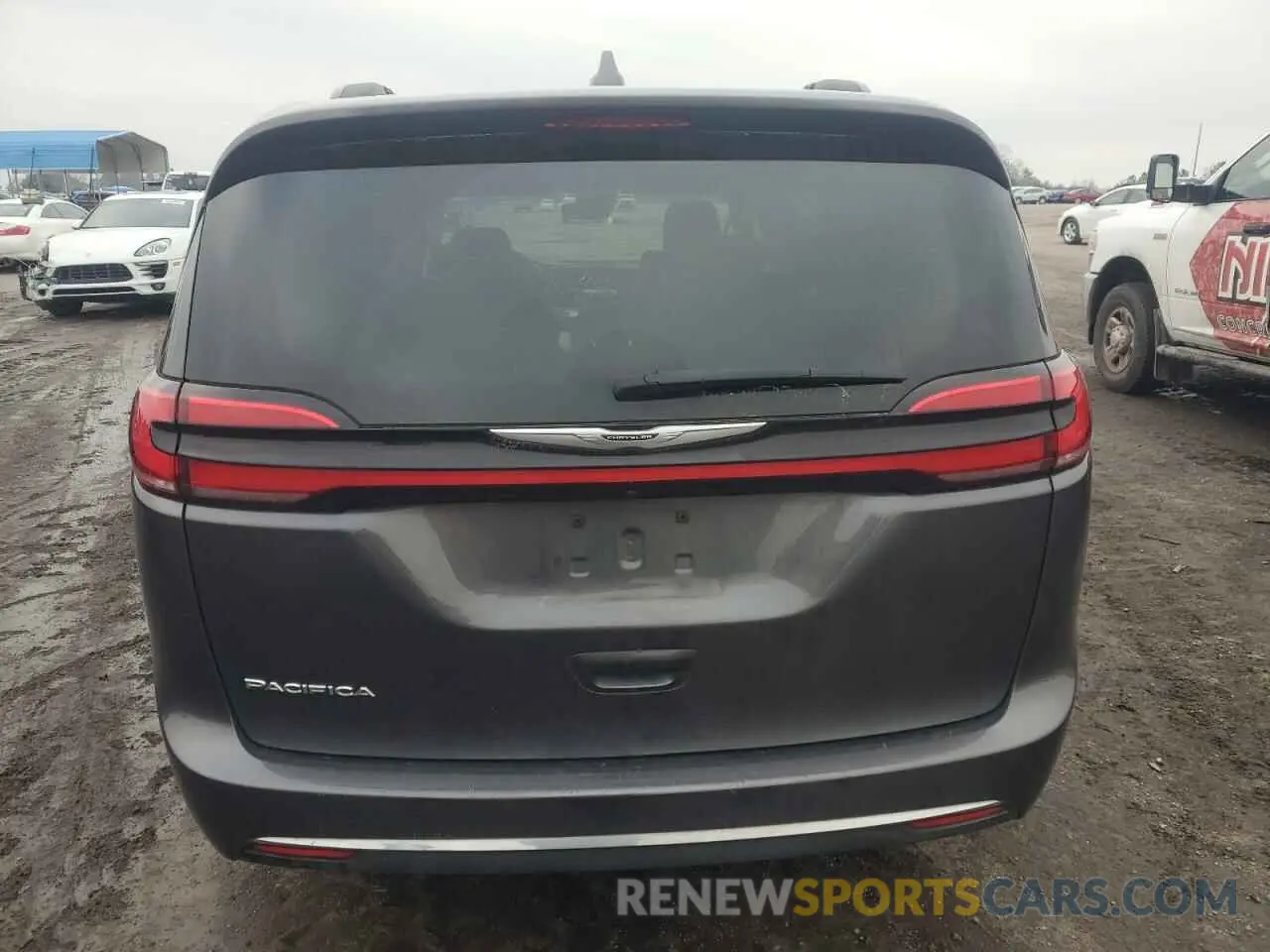 6 Photograph of a damaged car 2C4RC1BG6NR205835 CHRYSLER PACIFICA 2022