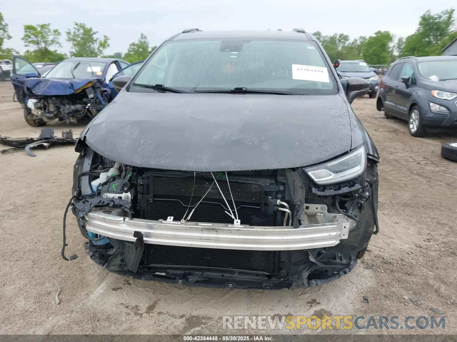 13 Photograph of a damaged car 2C4RC1BG7NR114024 CHRYSLER PACIFICA 2022