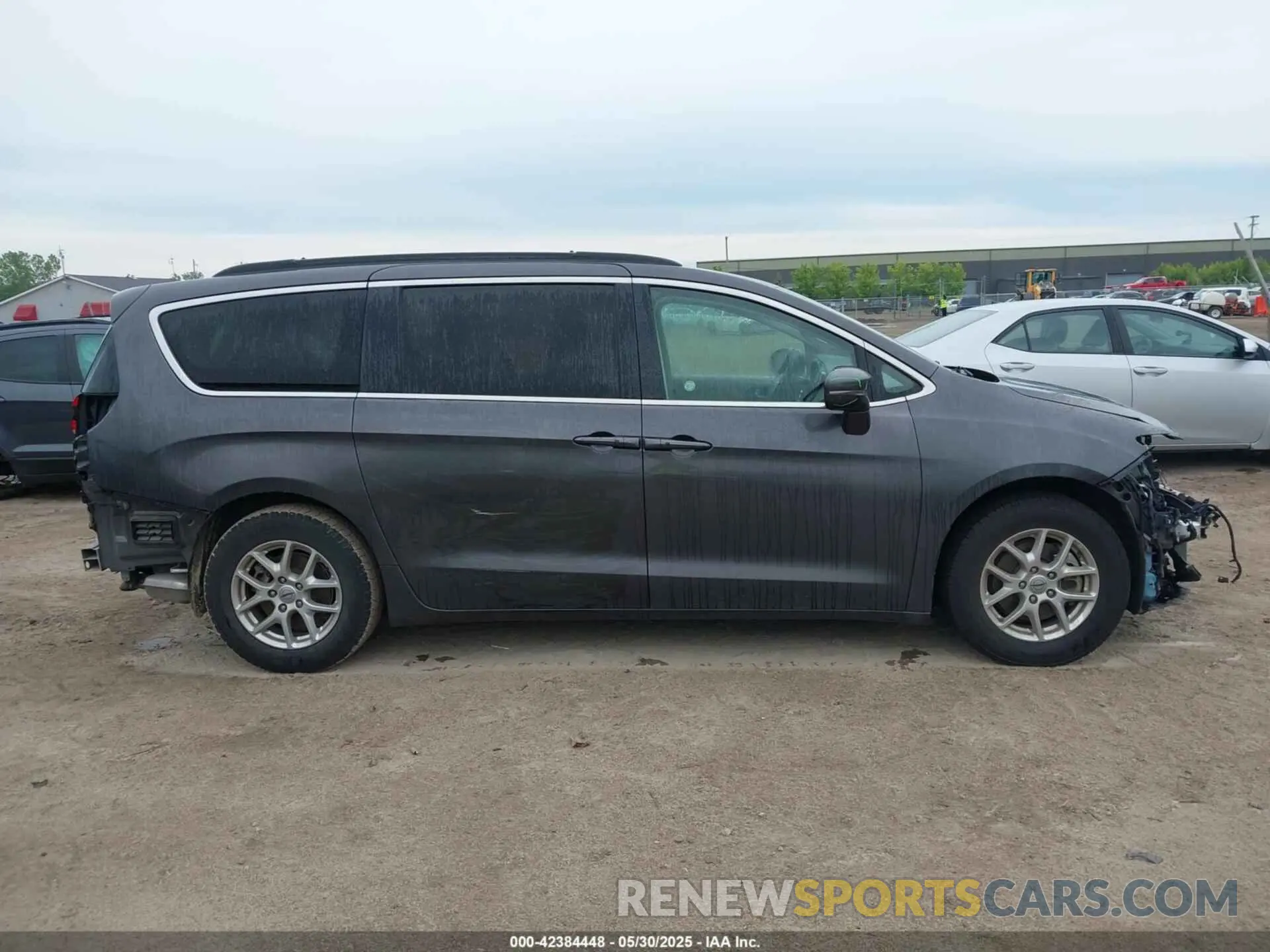 14 Photograph of a damaged car 2C4RC1BG7NR114024 CHRYSLER PACIFICA 2022